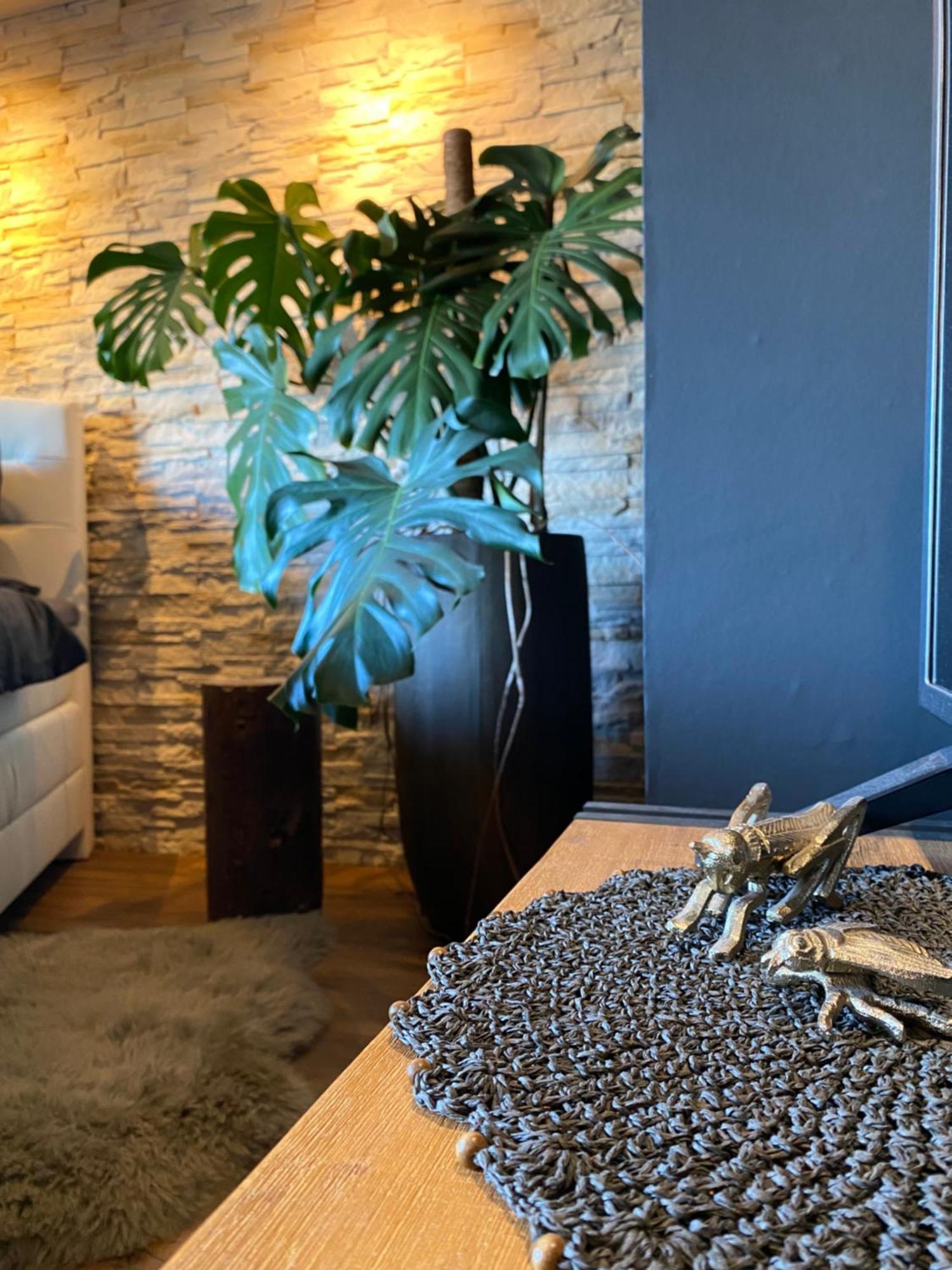 Private Wellness Suiten Mit Whirlpool Essen Eksteriør bilde